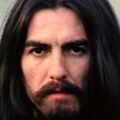 George Harrison dans le clip de Something des Beatles.
